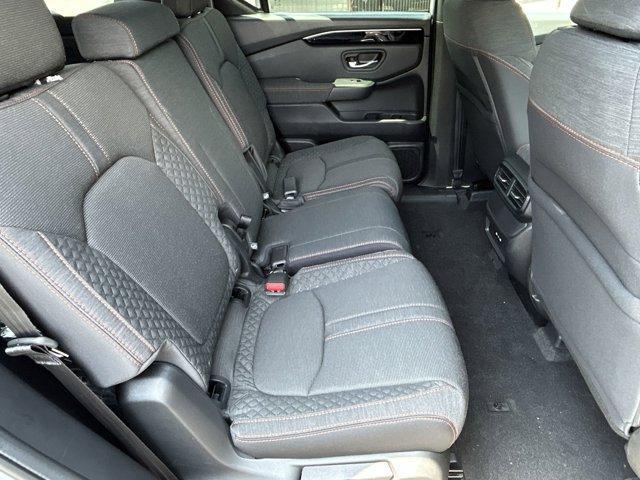 new 2025 Honda Pilot car, priced at $43,795