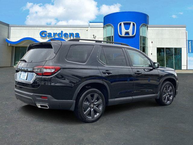 new 2025 Honda Pilot car, priced at $43,795