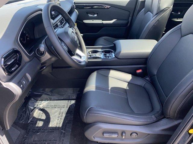 new 2025 Honda Pilot car, priced at $49,450