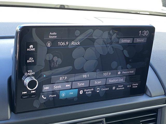 new 2025 Honda Pilot car, priced at $48,280