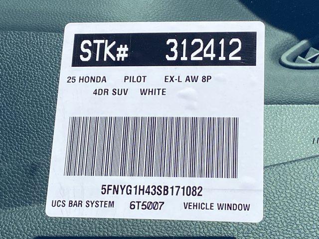 new 2025 Honda Pilot car, priced at $48,280