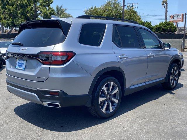 new 2025 Honda Pilot car, priced at $48,895