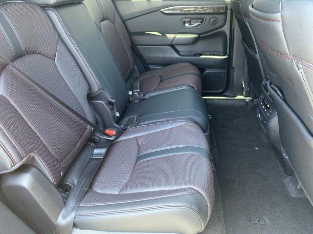 new 2025 Honda Pilot car, priced at $56,075