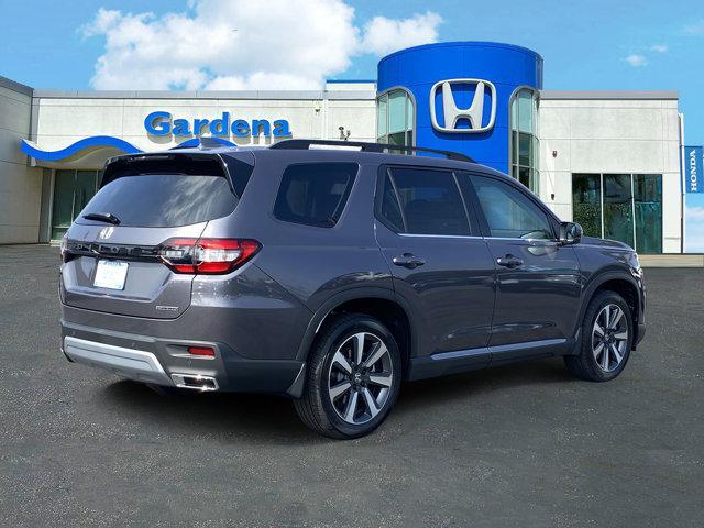 new 2025 Honda Pilot car, priced at $48,995
