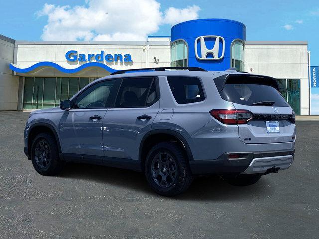 new 2025 Honda Pilot car, priced at $51,350