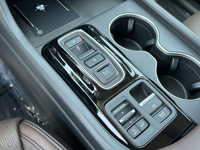 new 2025 Honda Pilot car, priced at $54,530