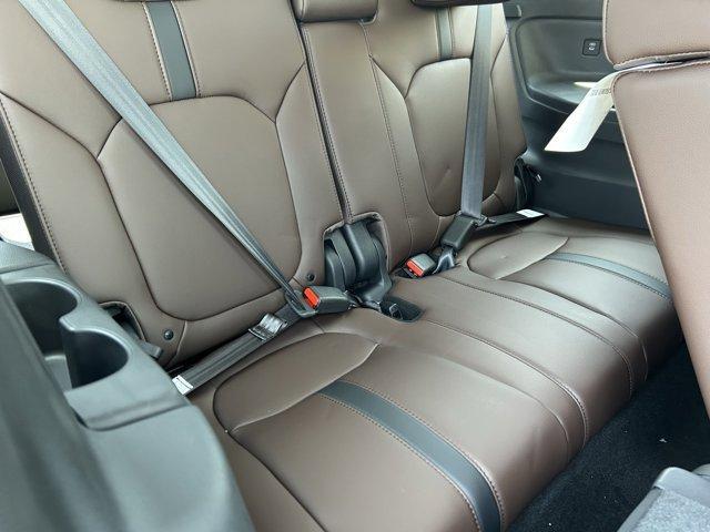 new 2025 Honda Pilot car, priced at $54,530