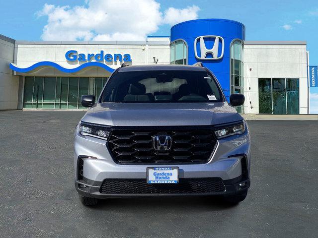 new 2025 Honda Pilot car, priced at $41,695