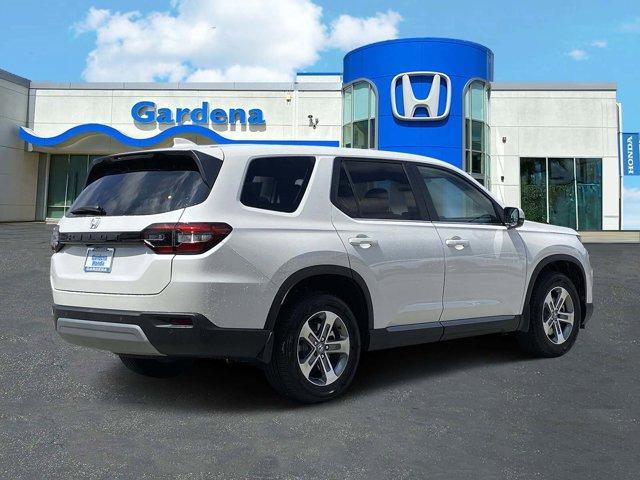 new 2025 Honda Pilot car, priced at $46,135
