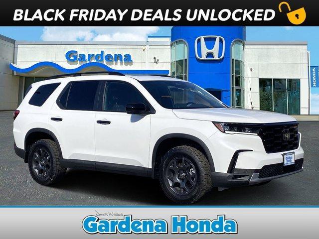 new 2025 Honda Pilot car, priced at $51,830