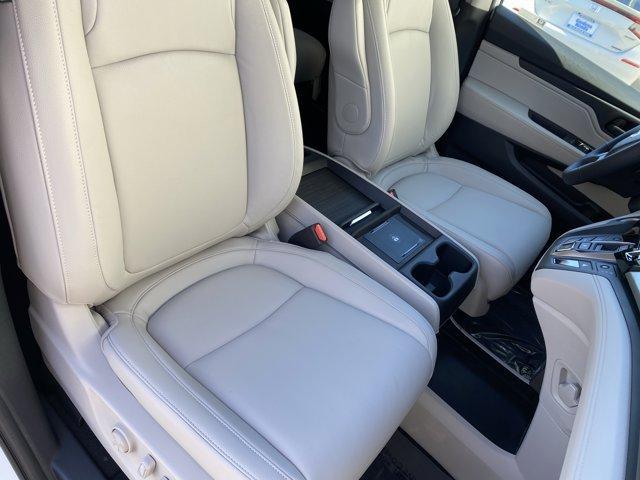 new 2026 Honda Odyssey car, priced at $46,140