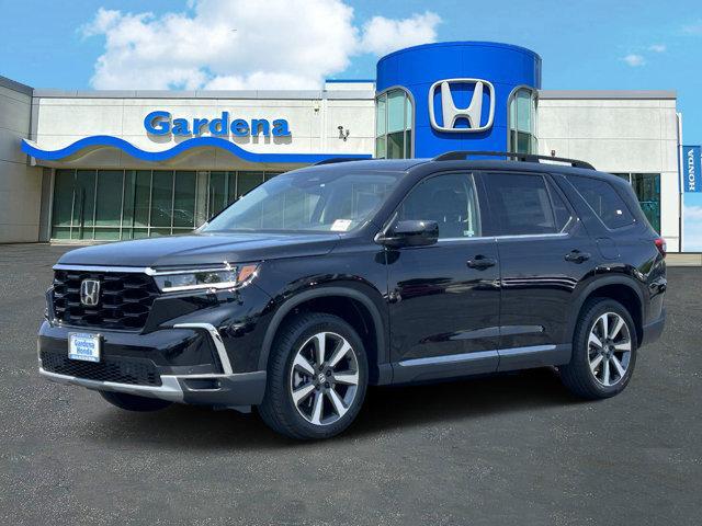 new 2025 Honda Pilot car, priced at $48,950