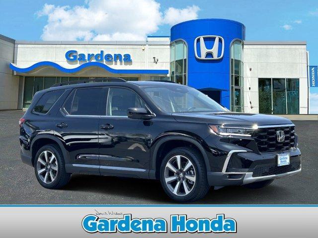 new 2025 Honda Pilot car, priced at $48,950