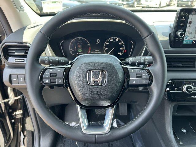 new 2025 Honda Pilot car, priced at $48,950