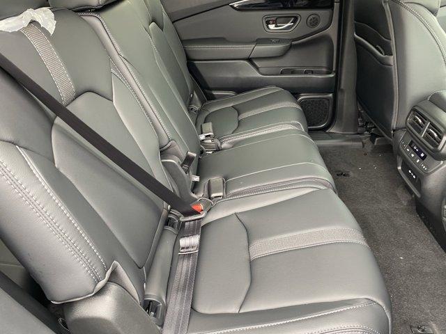 new 2025 Honda Pilot car, priced at $50,440