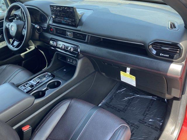 used 2025 Honda Pilot car, priced at $47,588