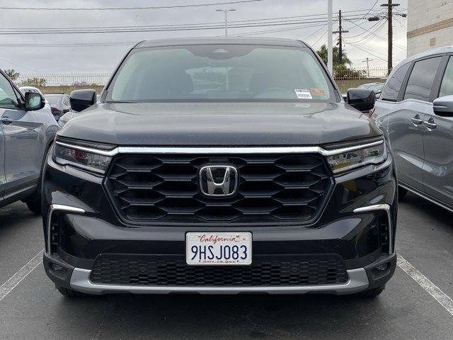 used 2023 Honda Pilot car, priced at $38,288