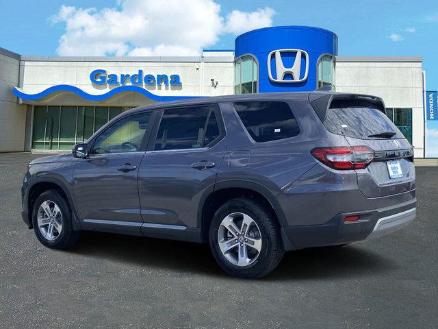 new 2025 Honda Pilot car, priced at $45,725