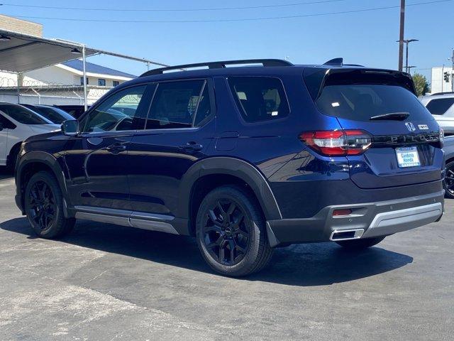 new 2025 Honda Pilot car, priced at $51,545