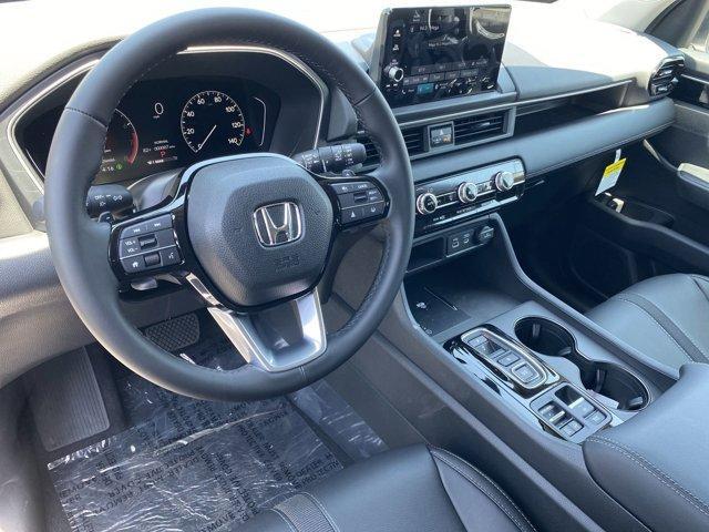 new 2025 Honda Pilot car, priced at $48,280