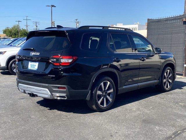 new 2025 Honda Pilot car, priced at $52,770