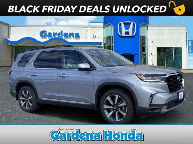 new 2025 Honda Pilot car, priced at $51,095