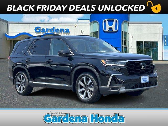 new 2025 Honda Pilot car, priced at $54,575