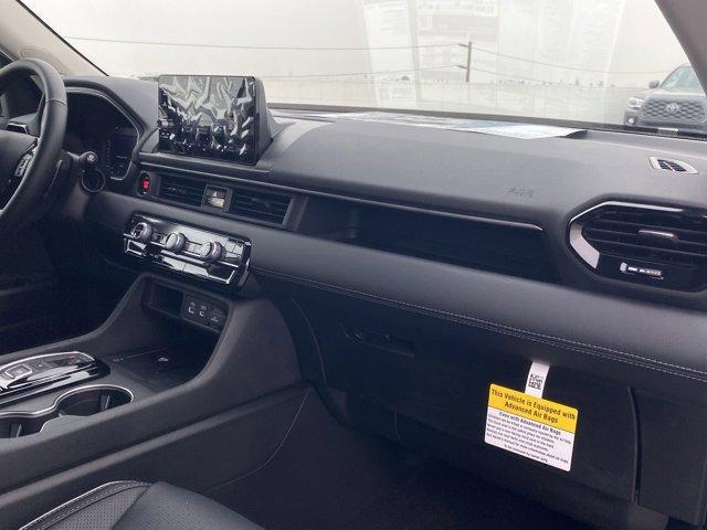 new 2025 Honda Pilot car, priced at $54,575