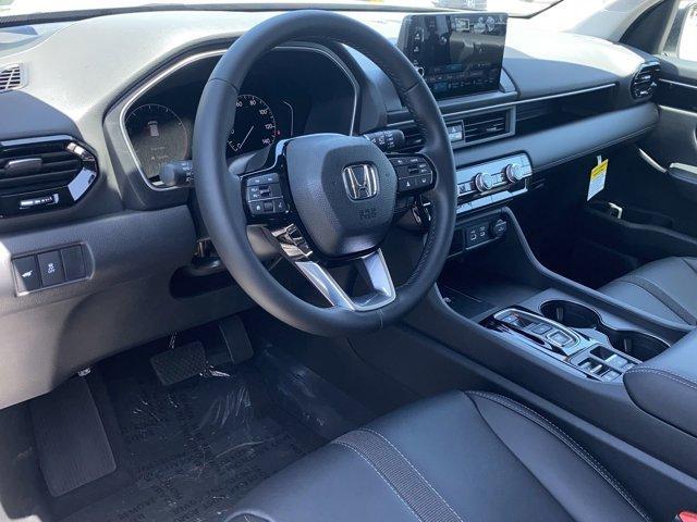 new 2025 Honda Pilot car, priced at $47,050