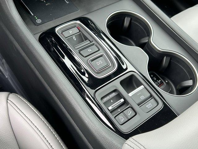 new 2025 Honda Pilot car, priced at $48,950
