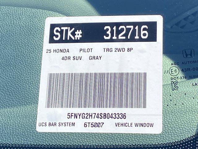 new 2025 Honda Pilot car, priced at $50,895