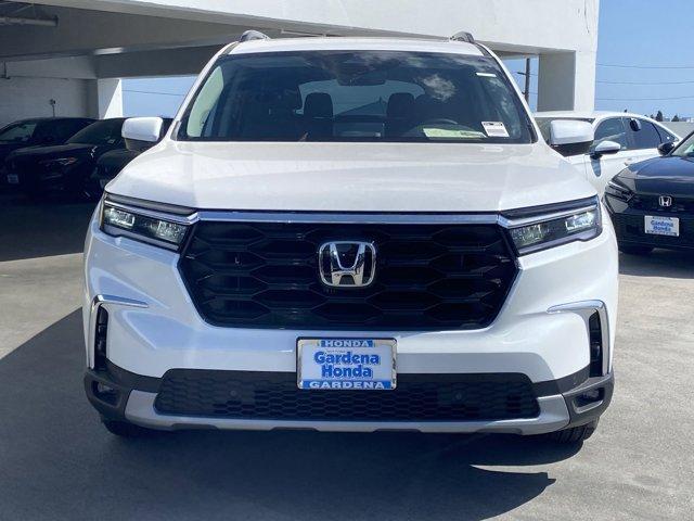 new 2025 Honda Pilot car, priced at $51,305