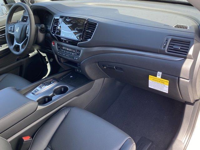 new 2025 Honda Ridgeline car, priced at $45,135