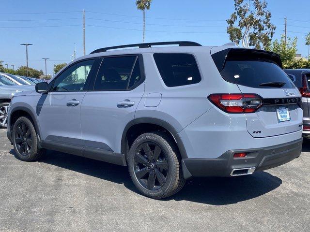 new 2025 Honda Pilot car, priced at $56,430