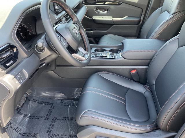 new 2025 Honda Pilot car, priced at $51,830
