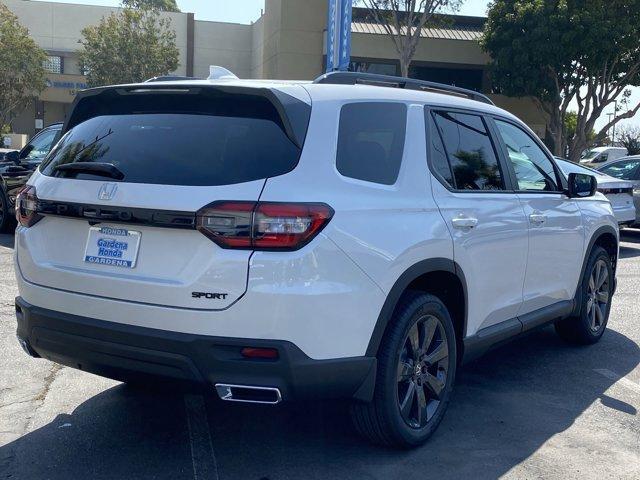 new 2025 Honda Pilot car, priced at $42,050