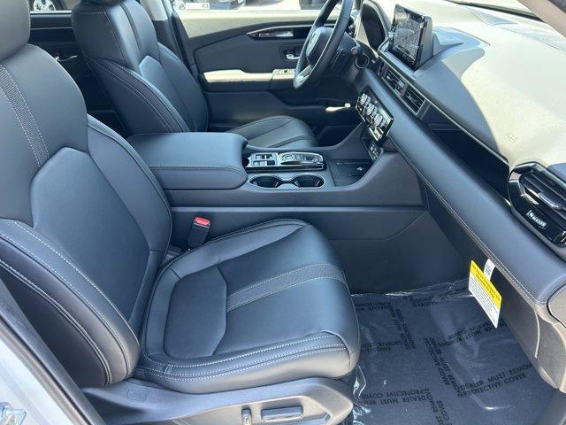 new 2025 Honda Pilot car, priced at $49,405