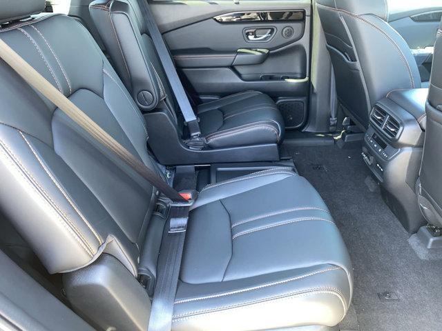 new 2025 Honda Pilot car, priced at $50,895