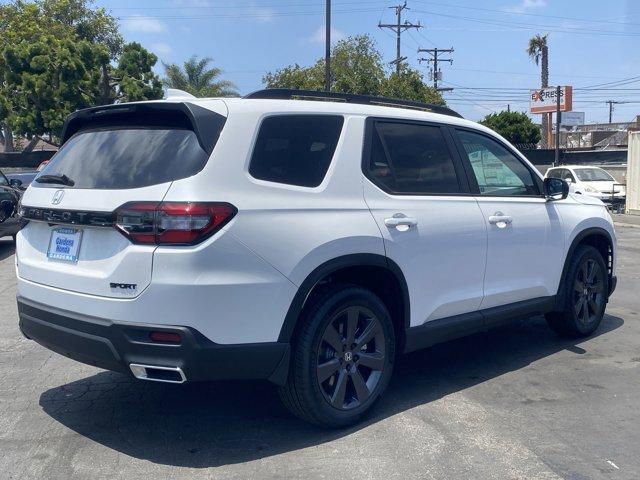 new 2025 Honda Pilot car, priced at $44,150