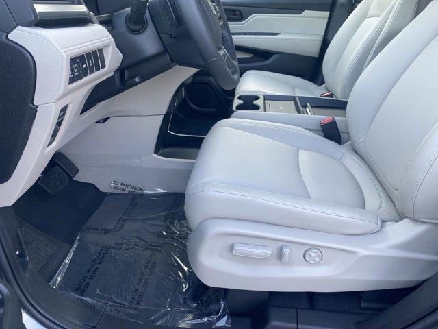 new 2025 Honda Odyssey car, priced at $44,125