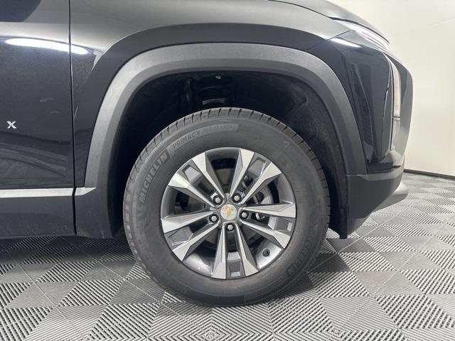 new 2026 Chevrolet Equinox car, priced at $31,995