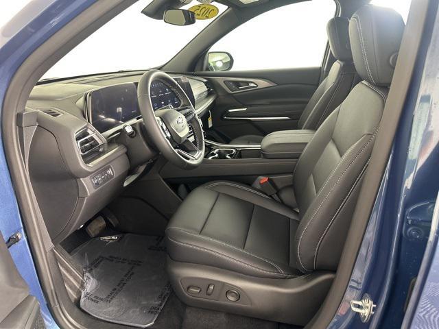 new 2025 Chevrolet Traverse car, priced at $47,980