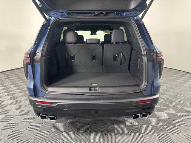 new 2025 Chevrolet Traverse car, priced at $47,980