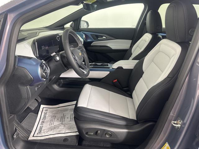 new 2025 Chevrolet Equinox EV car, priced at $47,490