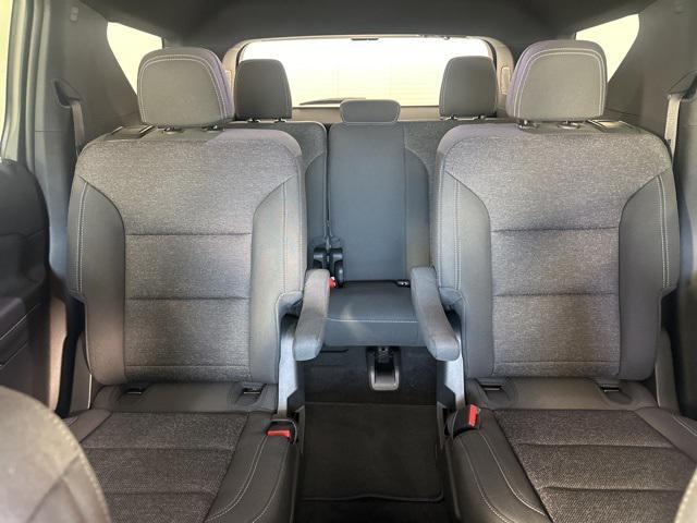 new 2026 Chevrolet Traverse car, priced at $43,920