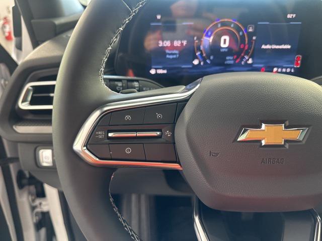 new 2026 Chevrolet Traverse car, priced at $43,920