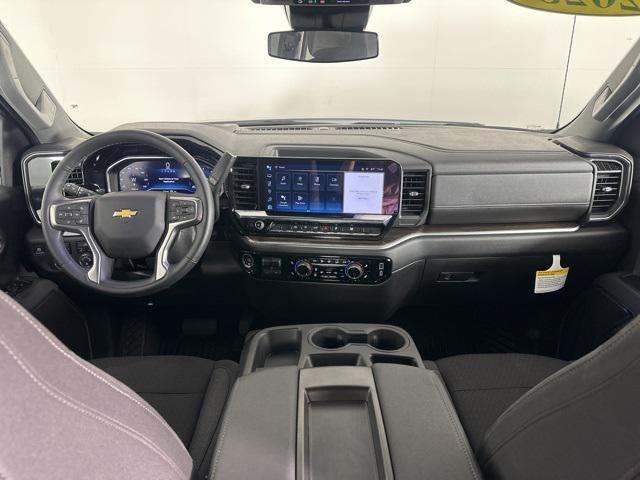 new 2025 Chevrolet Silverado 1500 car, priced at $45,631
