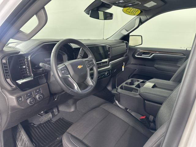 new 2025 Chevrolet Silverado 1500 car, priced at $45,631