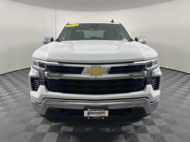 new 2025 Chevrolet Silverado 1500 car, priced at $45,631