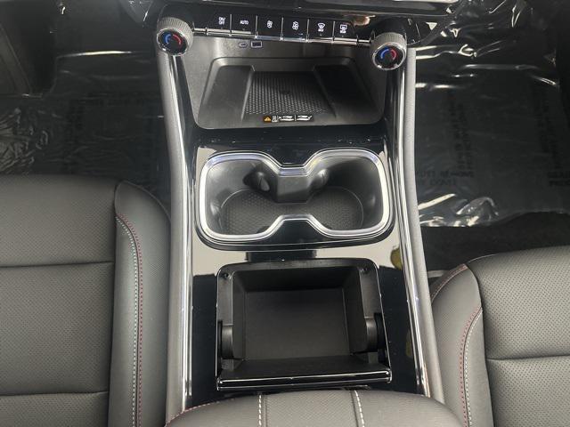 new 2025 Chevrolet Traverse car, priced at $54,205